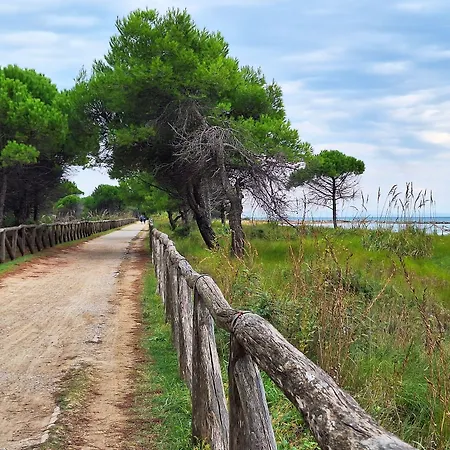 Homely Flat Few Minutes From The - Beahost Apartamento Bibione